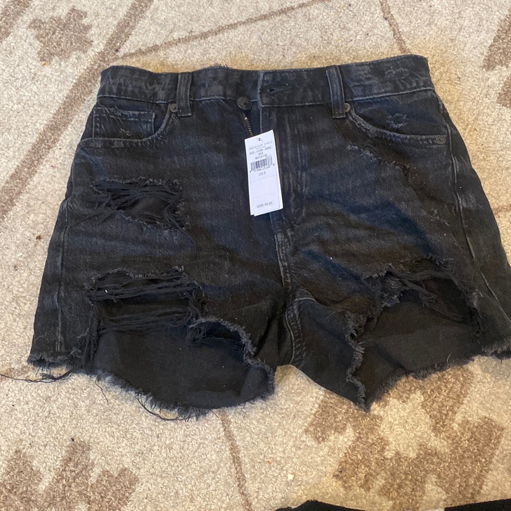 AMERICAN EAGLE NWT black shorts